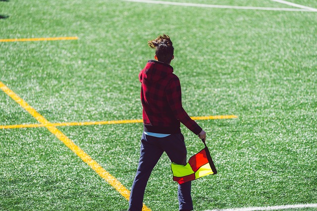 加泰電臺：巴薩若留德容要應對7700萬歐支出！.